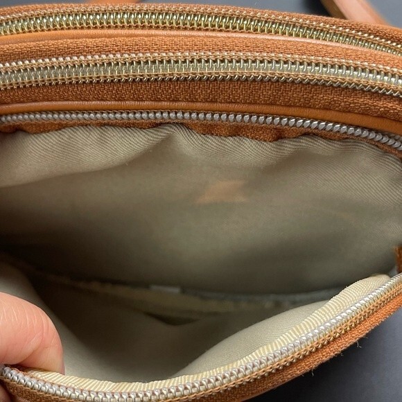 VALENTINA ivory Made In Italy Leather Extra Small Crossbody - Picture 9 of 11